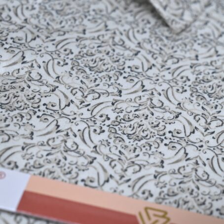 Beige printed shirt - Image 2
